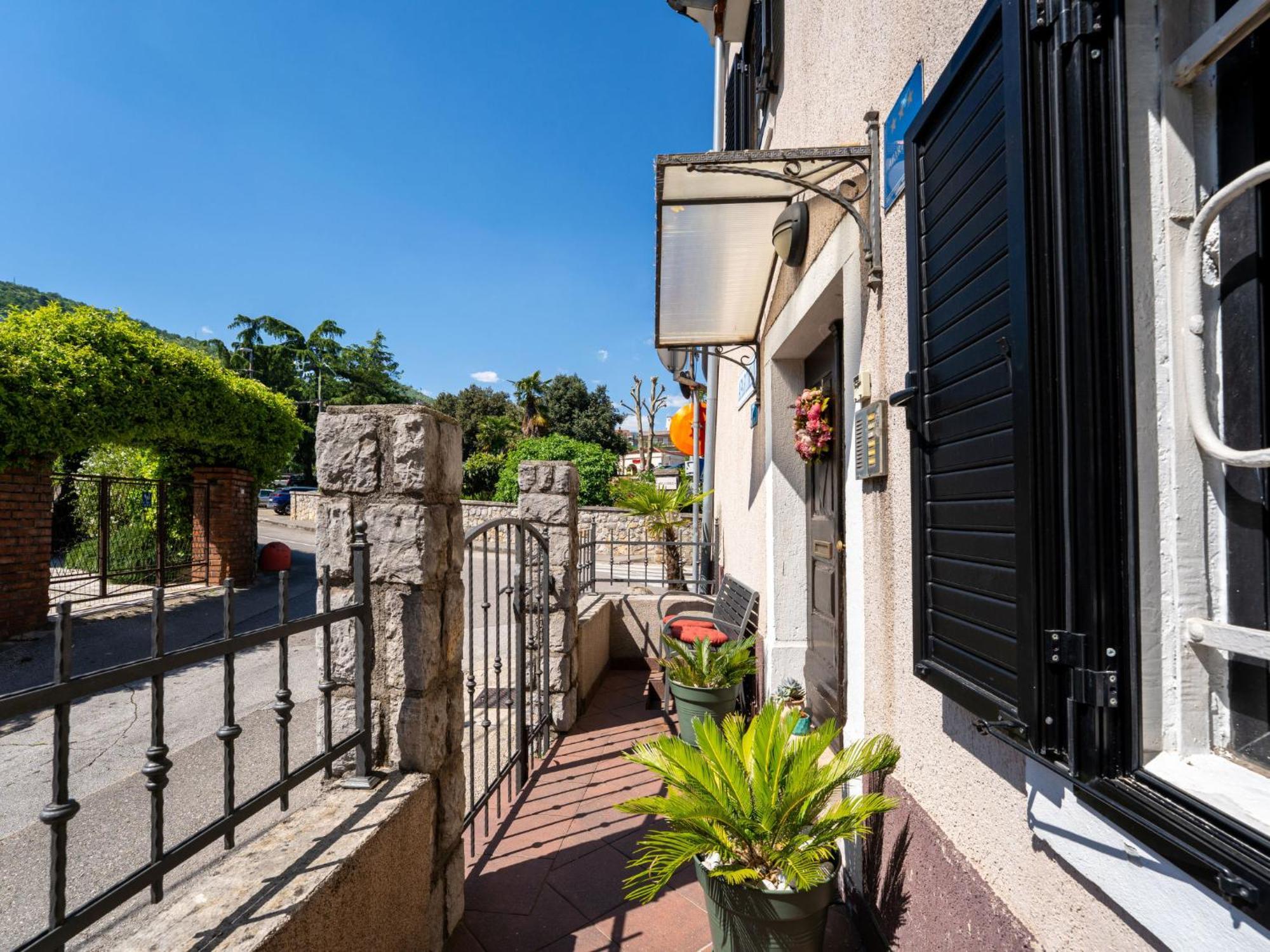 Apartment Lovrano-2 By Interhome Buitenkant foto